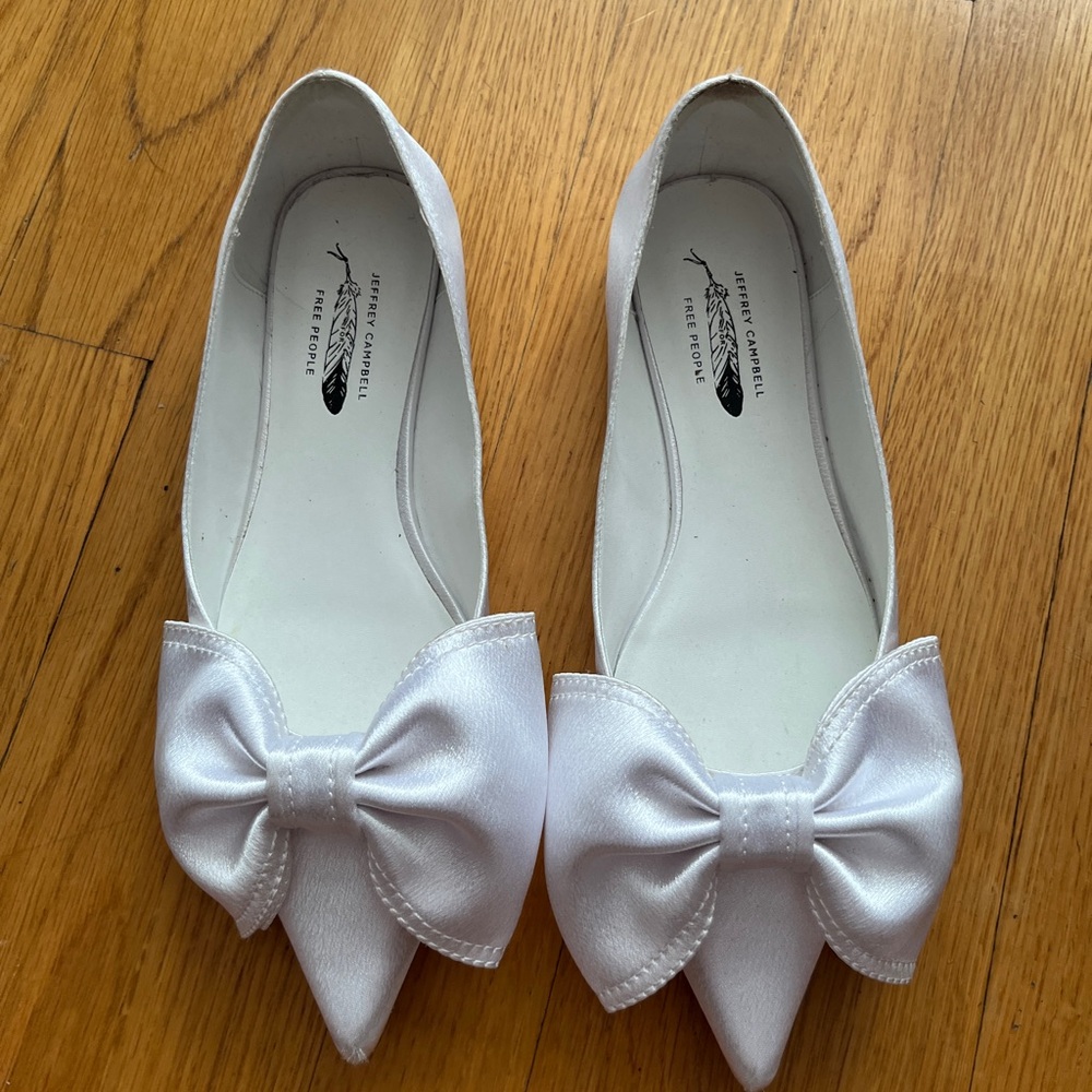 Jeffrey Campbell White Bella Bow Flats